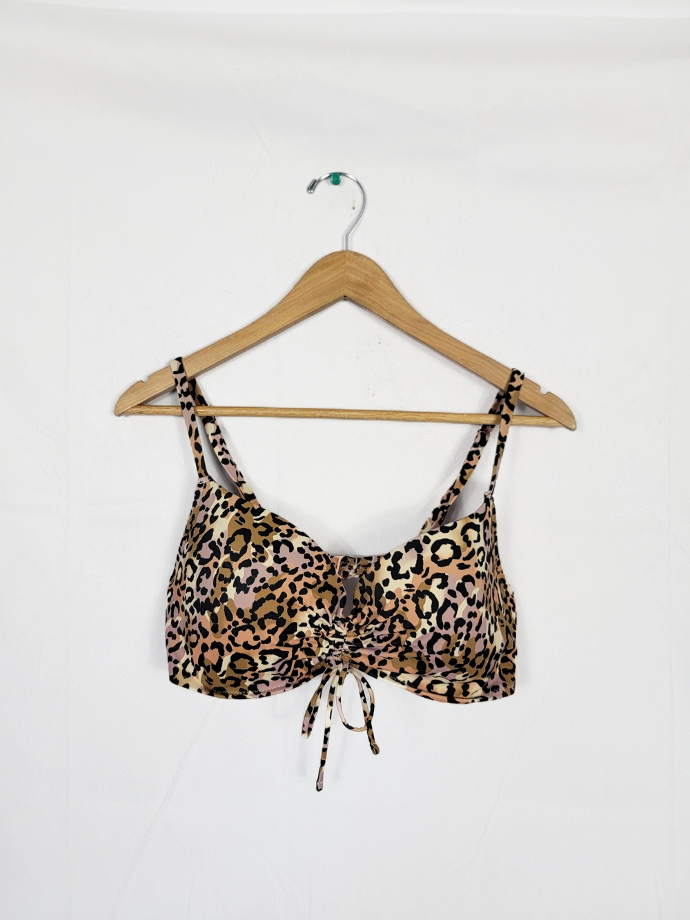 Shade And Shore 36D Leopard Print Tie-Front Bikini Top